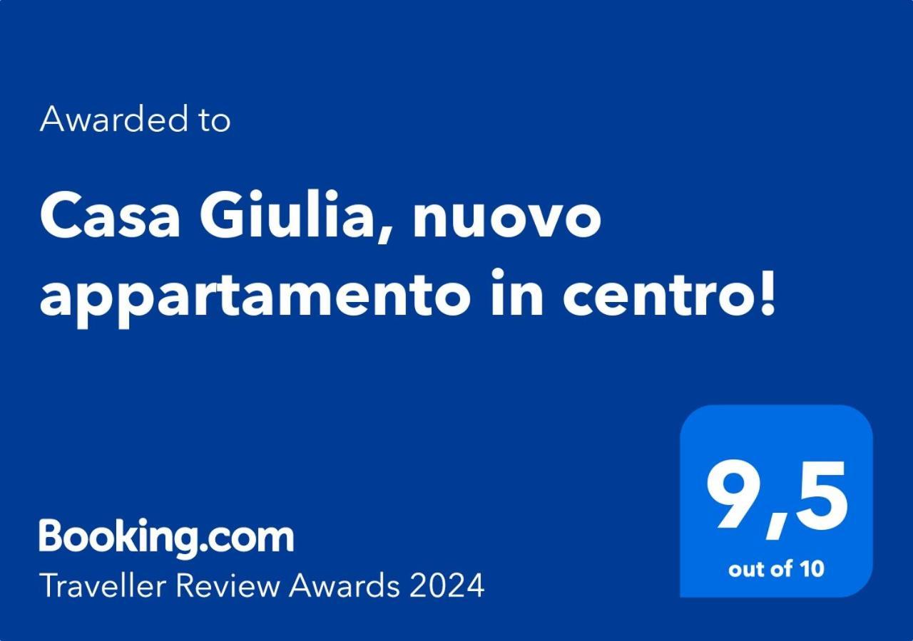 Casa Giulia, Nuovo Appartamento In Centro! Nápoles Exterior foto